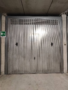 Foto Box in Via Arpione, Cairo Montenotte Centro di 32 m² con 1 locali