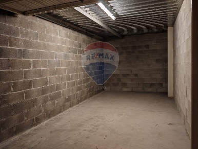 Foto Box in Piazza Ercole Marelli, Pavia Stazione - Ticinello di 18 m²