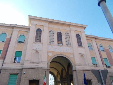 Foto Box in Via Zaccherini Alvisi, Bologna Massarenti di 21 m² con 1 locali
