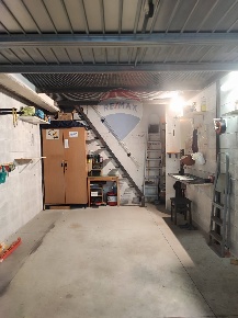 Foto Box a Genova Sestri Ponente di 18 m² con 1 locali in vendita
