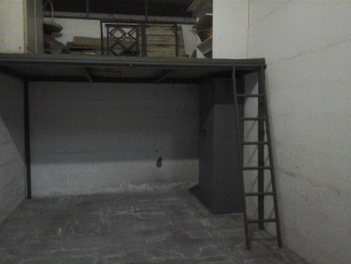 Foto Box in via Torre Cervati, Napoli in vendita