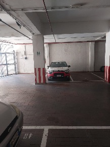 Foto Box in via Amilcare Cucchini, Roma in vendita