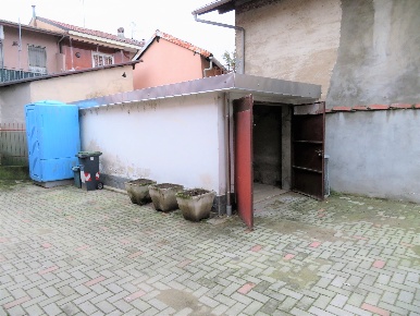 Foto Box in della BALLA, Novara Cittadella - Villaggio Dalmazia di 12 m²