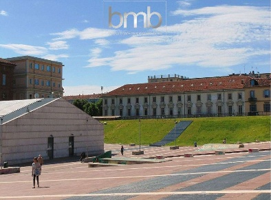Foto Box in Piazzale Valdo Fusi, Torino in vendita