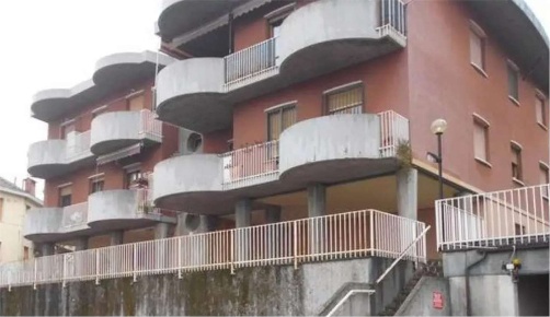 Foto Box in Via G. Brodolini, Serravalle Scrivia Centro di 24 m² in vendita
