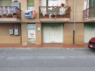 Foto Box in via Palermo, Ceriale Centro di 16 m² con 1 locali in vendita