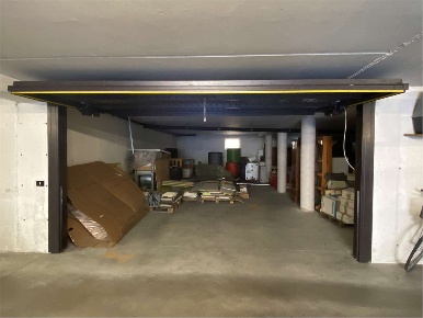 Foto Box in VIA TESINO, Castel Ivano Villa Agnedo di 135 m² con 1 locali