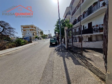 Foto Box in Via San Pietro, Triggiano di 270 m² con 2 locali in vendita