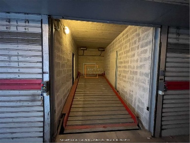 Foto Box a Bergamo in vendita