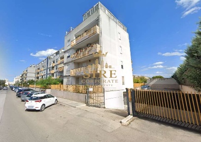 Foto Box in Via Monte D'alba, Trani di 15 m² con 1 locali in vendita