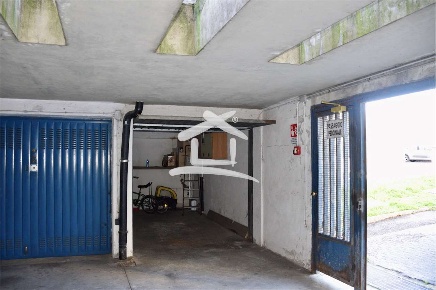 Foto Box in Via San Giovanni Bosco  10, Moncalieri in vendita