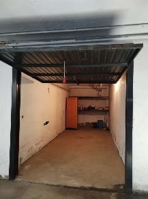 Foto Box in via De Gasperi 21, Desio in vendita