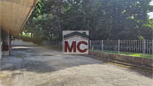Foto Box in resistenza 24/b, Rubiera Centro di 16 m² con 1 locali