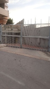 Foto Box a Bari di 27 m² con 1 locali in vendita