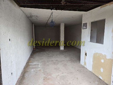 Foto Box a Castelletto sopra Ticino di 35 m² con 1 locali in vendita