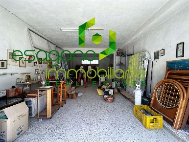 Foto Box a Siracusa di 52 m² con 1 locali in vendita