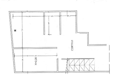 Foto Box a Capurso di 170 m² con 4 locali in vendita