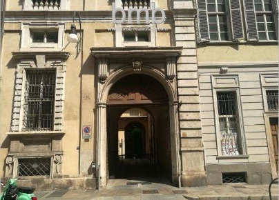 Foto Box in Via Bogino  11, Torino in vendita