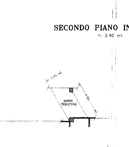 Foto Box in Corso Rosmini, Rovereto Centro Nord di 15 m² con 1 locali