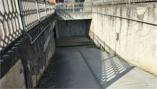 Foto Box in VIA ALDO MORO  11, Chieri in vendita