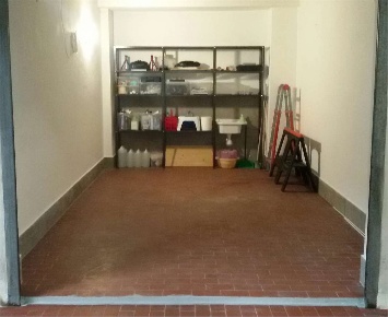 Foto Box a Cairo Montenotte di 17 m² con 1 locali in vendita