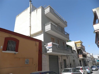Foto Box in VIA SANTA MARIA DEGLI ANGELI, Cerignola in vendita