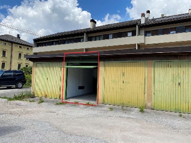 Foto Box in Via alessandro spagolla, Borgo Valsugana Borgo di 14 m²