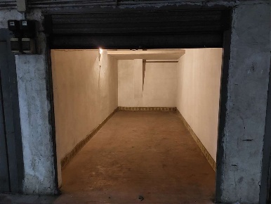 Foto Box in Via della Magliana 262, Roma in vendita