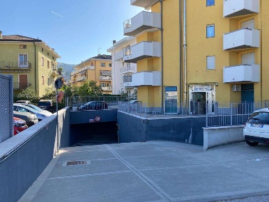 Foto Box a Rovereto di 22 m² con 1 locali in vendita