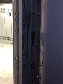 Foto Box in Via della Guardia, Trieste San Giacomo di 28 m² con 2 locali