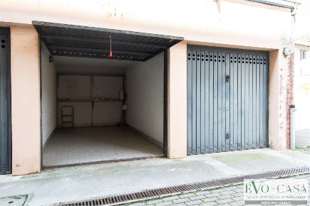 Foto Box in Via Colombo 4, Cornaredo in vendita