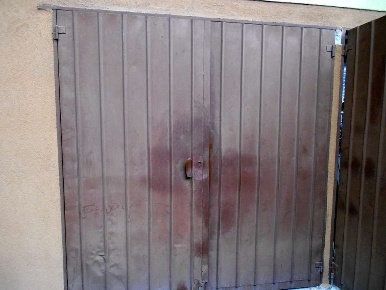 Foto Box in via Trilussa, Borghetto Santo Spirito di 18 m² con 1 locali