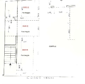 Foto Box in Corso Verdi 5, Gorizia Centro di 12 m² con 1 locali in vendita