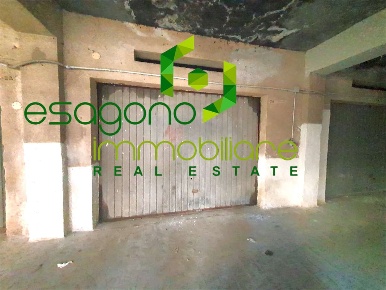 Foto Box a Siracusa di 20 m² con 1 locali in vendita