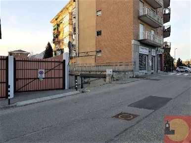 Foto Box a Rivoli in vendita