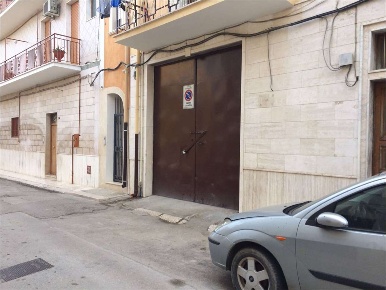 Foto Box in VIA COLA DI RIENZO, Cerignola in vendita
