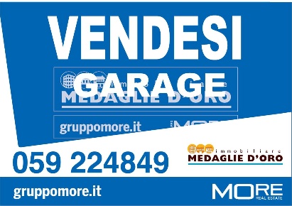 Foto Box in AD.ZE VIALE REITER / C.MENOTTI, Modena Viali di 25 m²