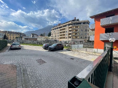 Foto Box a Sondrio di 13 m² con 1 locali in vendita