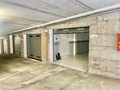 Foto Box in Via marina, Lesmo in vendita