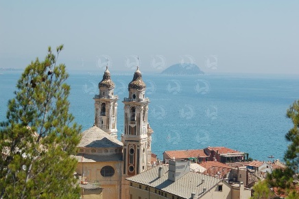 Foto Box in via Castello Romano, Laigueglia di 15 m² in vendita