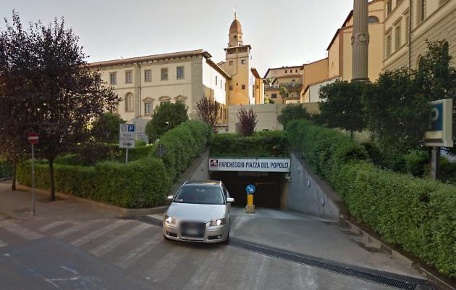 Foto Garage a Arezzo Porta San Lorentino di 40 m² in vendita