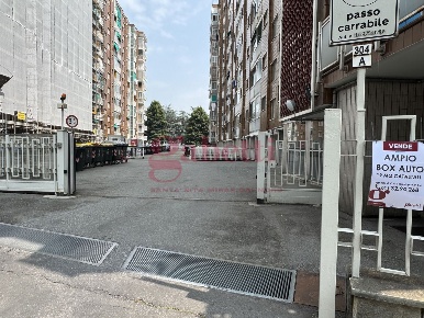 Foto Box in Corso SEBASTOPOLI 306, Torino Santa Rita in vendita
