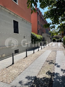 Foto Box in Via martignoni 6, Milano in vendita