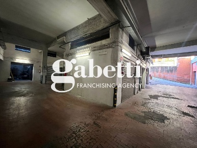 Foto Box in DEI GELSI, Roma in vendita