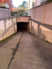 Foto Box in VIA sacchetti 13, Sesto San Giovanni in vendita