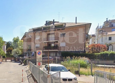 Foto Box in ZENSON DI PIAVE, Treviso Stadio Omobono Tenni di 26 m²