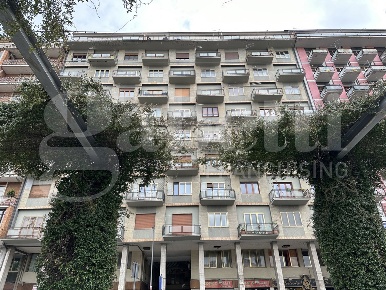 Foto Box in Via Carlo del Balzo 0, Avellino Centro Storico di 16 m²