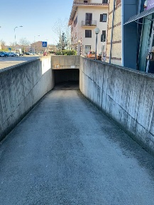 Foto Box in Via martiri del XXI 110, Pinerolo San Lazzaro in vendita