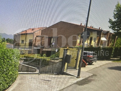 Foto Box in Via Roma 1, Anzano del Parco in vendita