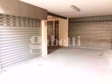 Foto Box in Barletta, Arzano in vendita